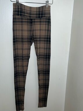 Charlotte Russe Plaid Leggings